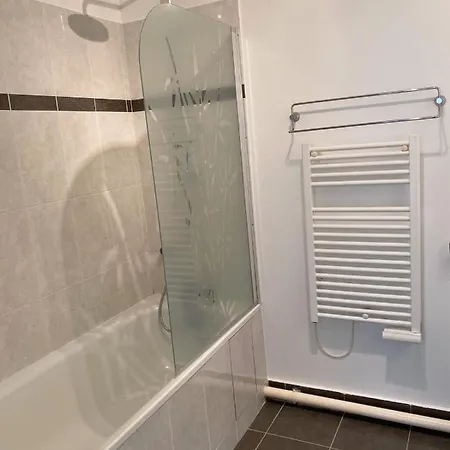 Cosy And Quiet Flat Close To Disneyland Paris