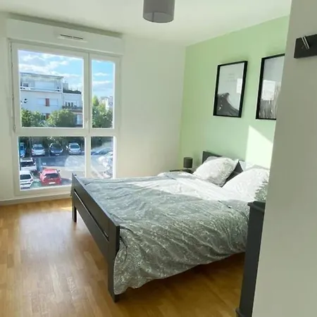 Cosy And Quiet Flat Close To Disneyland Paris Apartment Montevrain